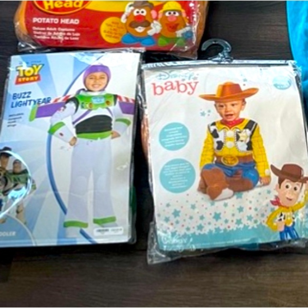 Toy Story Children/Kids Costumes (Buzz Lightyear, Woody)